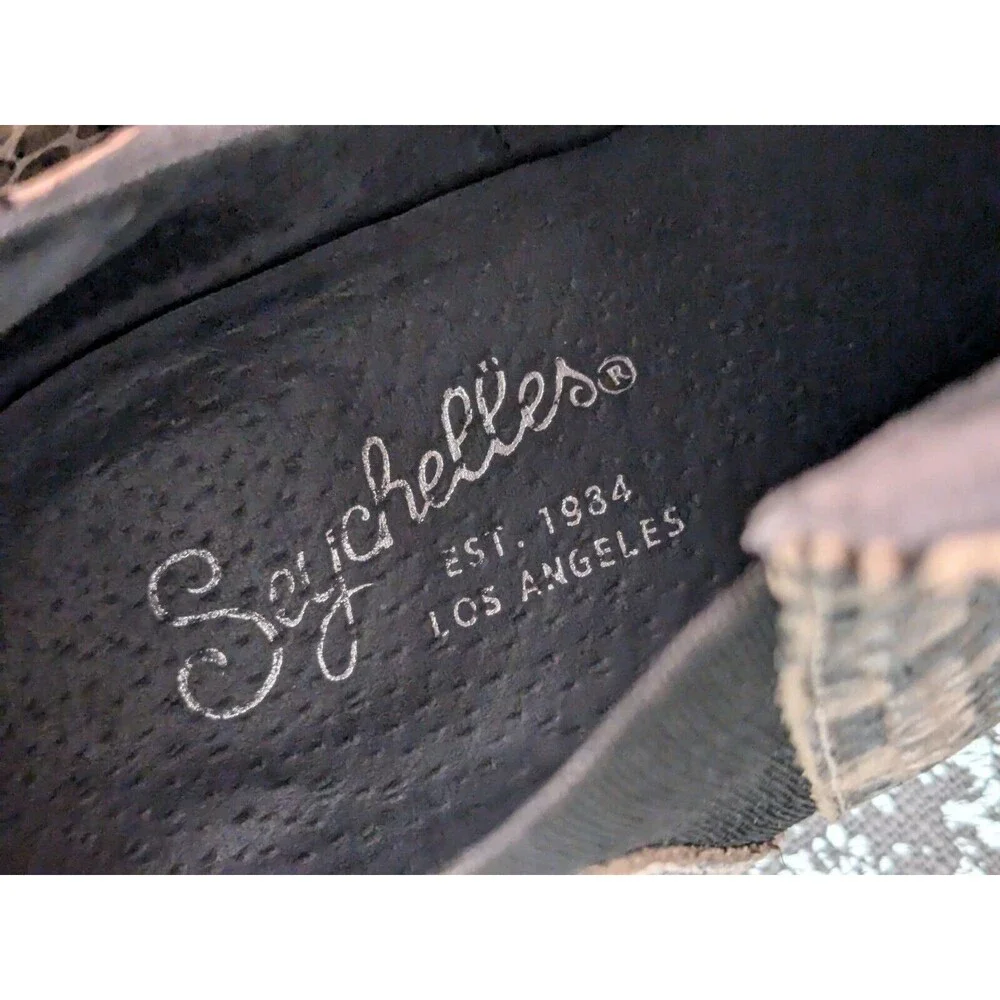Seychelles Bootie Women 6.5 Waiting For You Chelsea Ankle Boot Leather Snakeskin